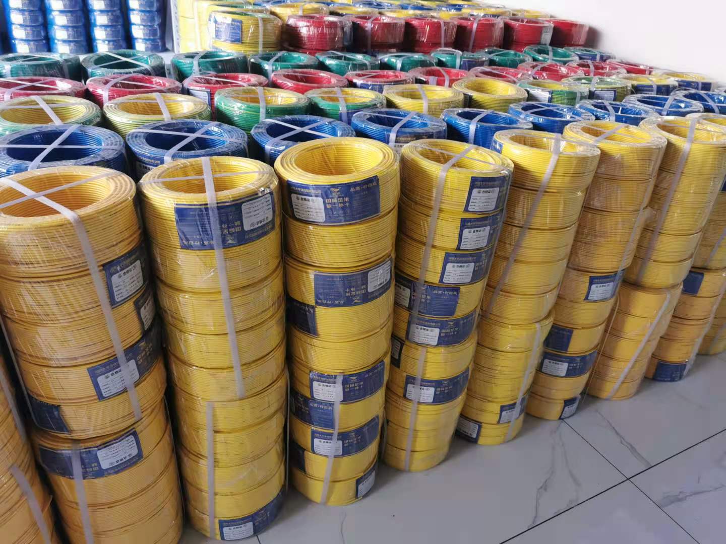 電力電纜與控制電纜的區(qū)別是什么？